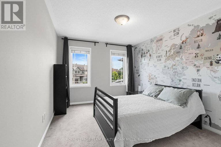 28591916/1543-carronbridge-circle/emerald-meadowstrailwest/ottawa/ontario/K2M0G8_30