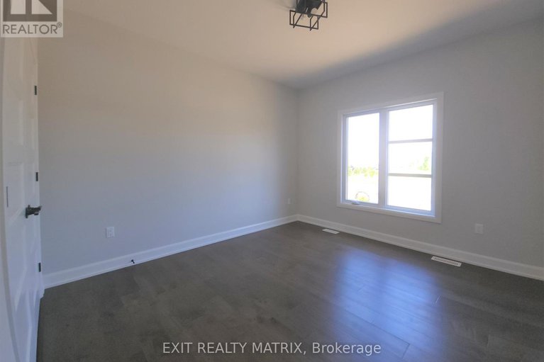 28443213/33-whitetail-avenue/long-sault/south-stormont/ontario/K0C1P0_22