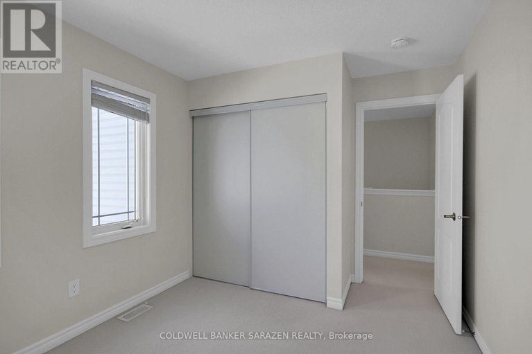 28401645/438-meadowbreeze-drive/emerald-meadowstrailwest/ottawa/ontario/K2M2T6_26