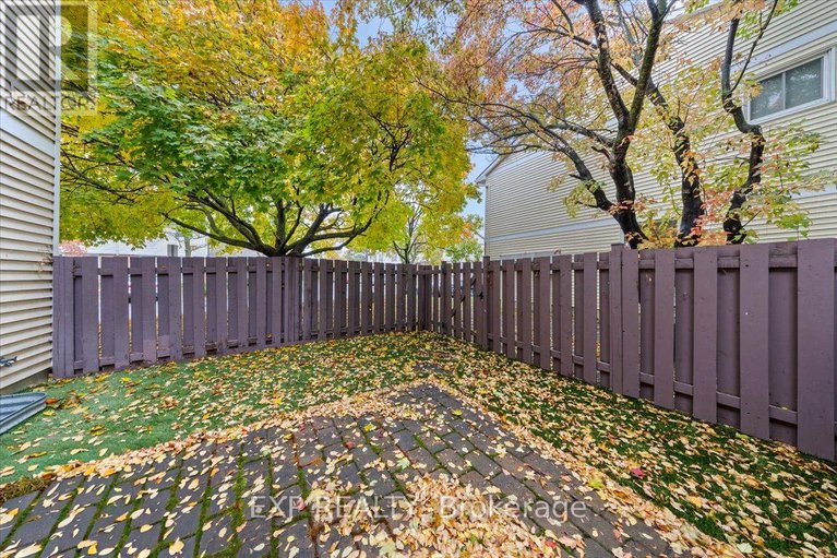 29020622/1971-greenvale-lane/chateauneuf/ottawa/ontario/K1C6E3_34