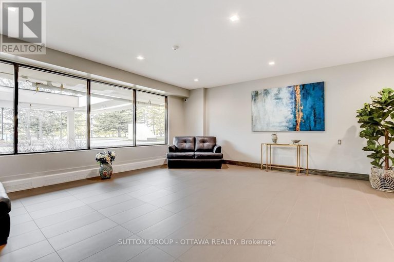28742100/405-665-bathgate-drive/carson-meadows/ottawa/ontario/K1K3Y4_5