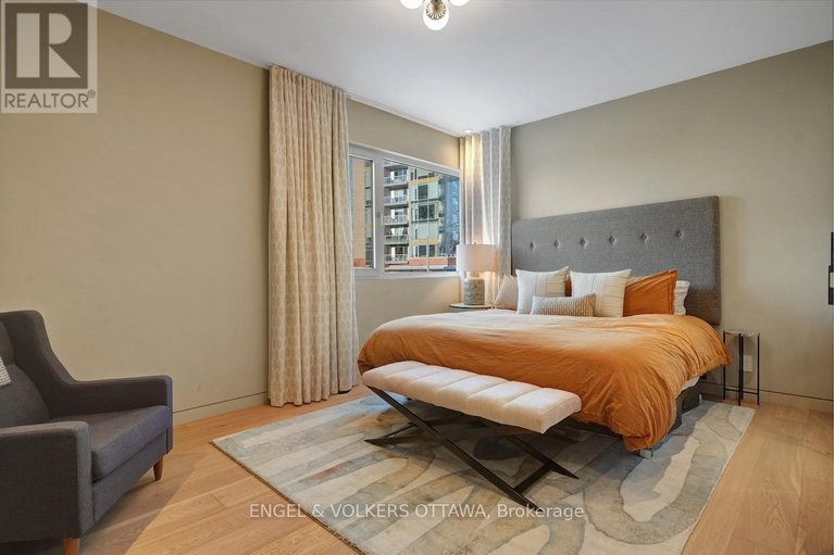 29539469/608-byron-avenue/mckellarhighland/ottawa/ontario/K2A0E5_37