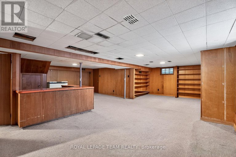 29121392/405-hamilton-avenue-s/civic-hospital/ottawa/ontario/K1Y1C9_39