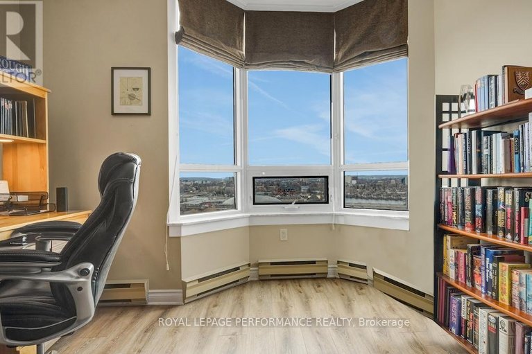 29514989/2002-1480-riverside-drive/riverview-park/ottawa/ontario/K1G5H2_20