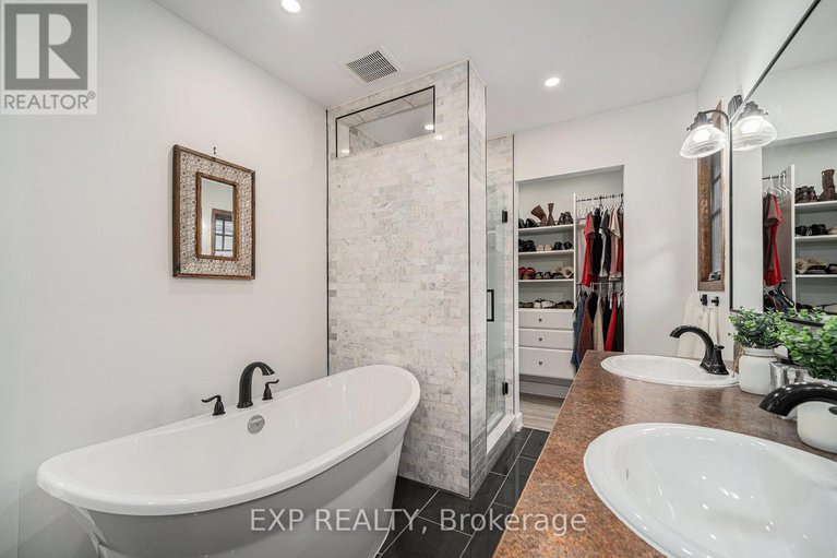28972962/203-penfield-drive/beaverbrook/ottawa/ontario/K2K1M8_18