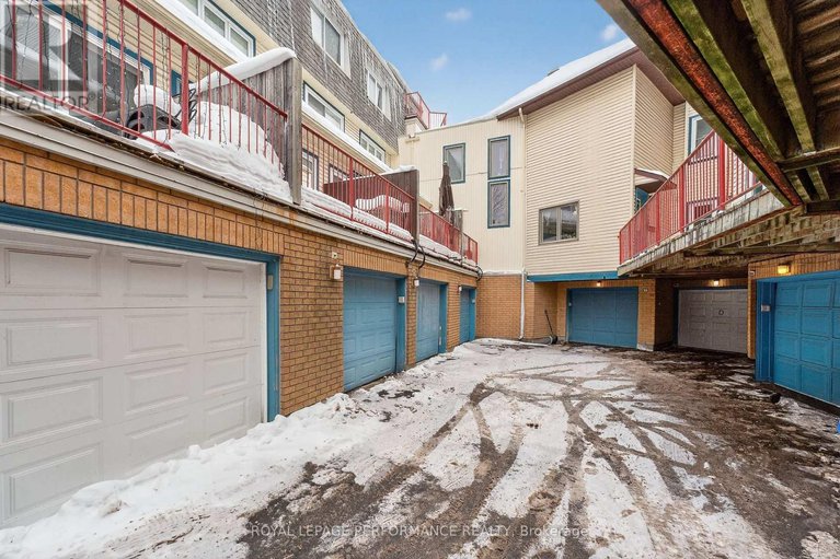 29325303/90d-templeton-street-e/sandy-hill/ottawa/ontario/K1N6X3_37