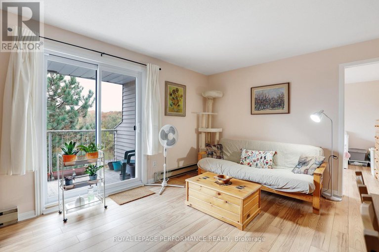 29281188/412-280-brittany-drive/viscount-alexander-park/ottawa/ontario/K1K4M4_15