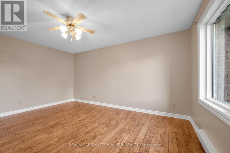 28874658/108-500-canteval-terrace/fallingbrookpineridge/ottawa/ontario/K4A2C8_17