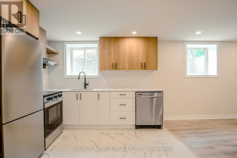 29032421/882-balsam-drive/chatelaine-village/ottawa/ontario/K1E1B5_24