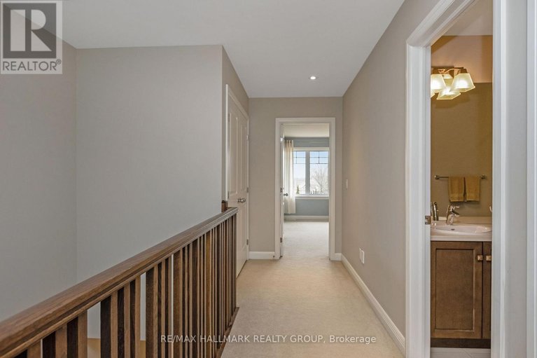 28386376/454-kilspindie-ridge/stonebridge/ottawa/ontario/K2J5M8_15
