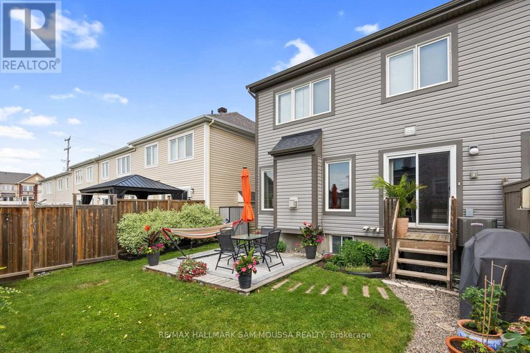 28482187/111-santolina-street/stittsville-north/ottawa/ontario/K2S0W9_33