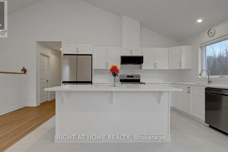 29601233/268-boyds-road/lanark-highlands-lanark-twp/lanark-highlands/ontario/K7C0C5_17