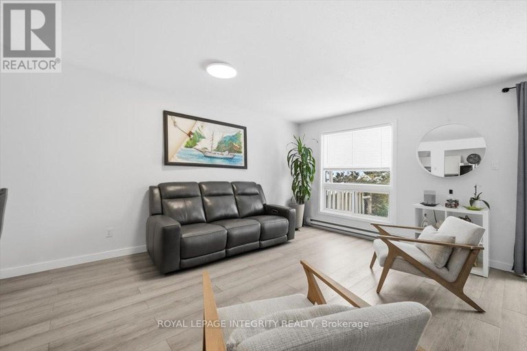 29606728/1985-woods-street/town-of-rockland/clarence-rockland/ontario/K4K1H7_9