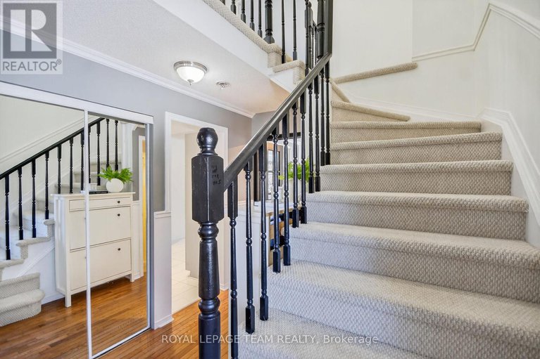 29431774/2-furlong-crescent/bridlewood/ottawa/ontario/K2M2J1_27