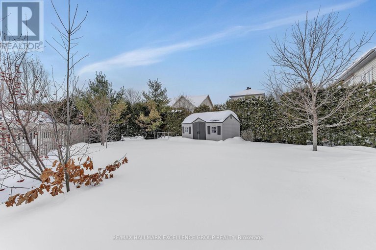 29364822/313-quartz-avenue/town-of-rockland/clarence-rockland/ontario/K4K0A2_41