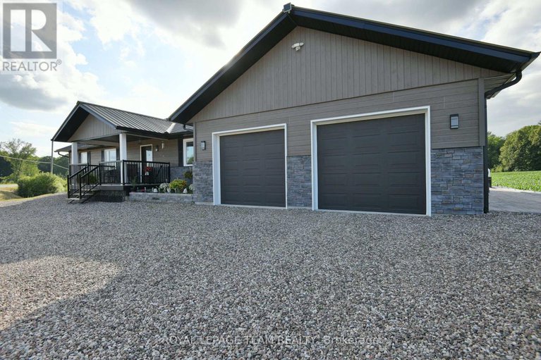 28622757/1016-castleford-road/horton-twp/horton/ontario/K7V3Z8_34