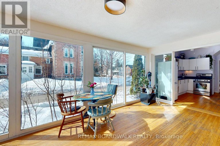 29446613/407-king-street-w/brockville/brockville/ontario/K6V3S8_16