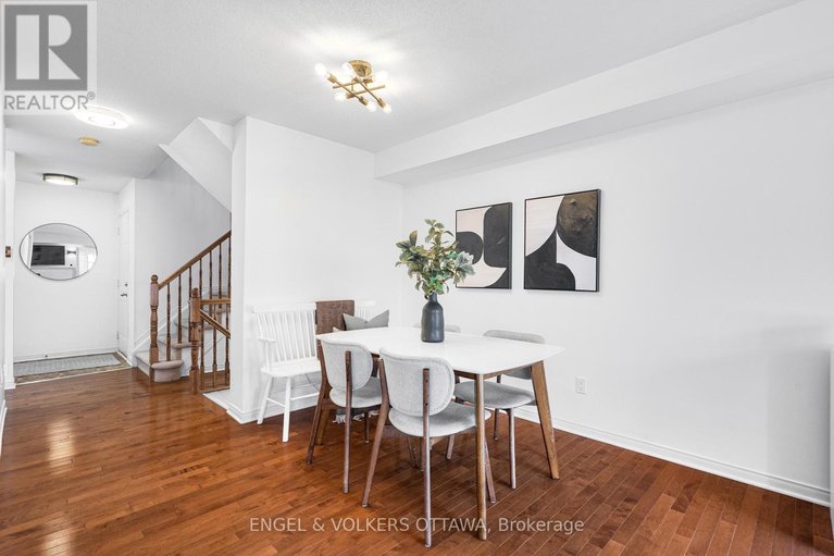 29548998/293-silbrass-private/stonebridge/ottawa/ontario/K2J5M6_9