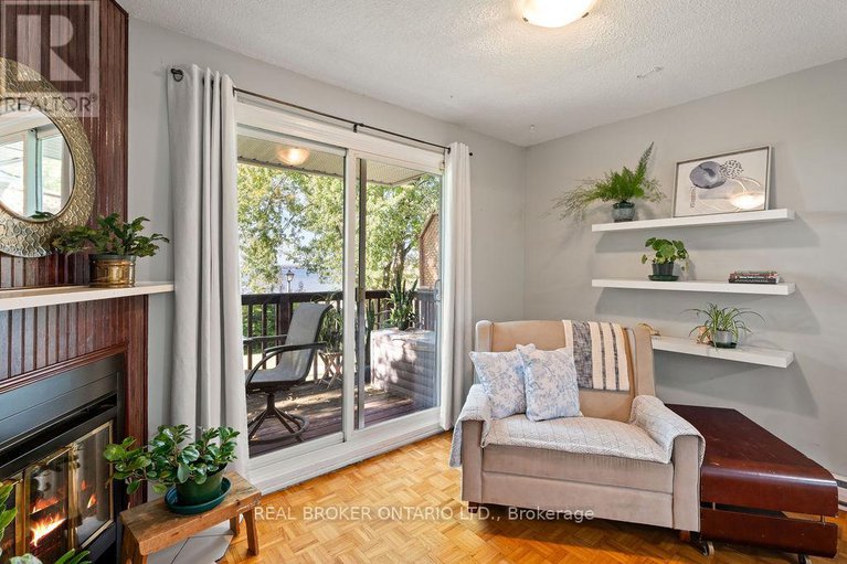 28929397/3-20-kempster-avenue/britannia/ottawa/ontario/K2B8B2_17
