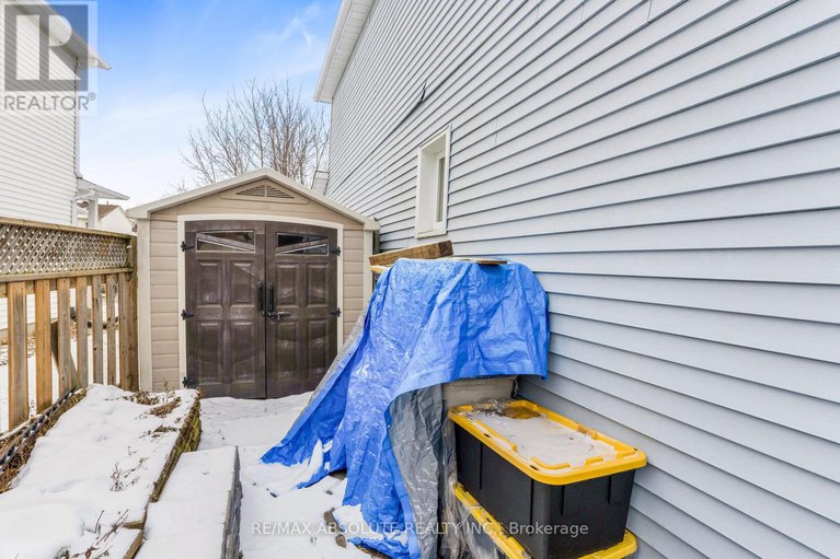 29213897/677-mathieu-way/fallingbrookpineridge/ottawa/ontario/K4A2R6_20