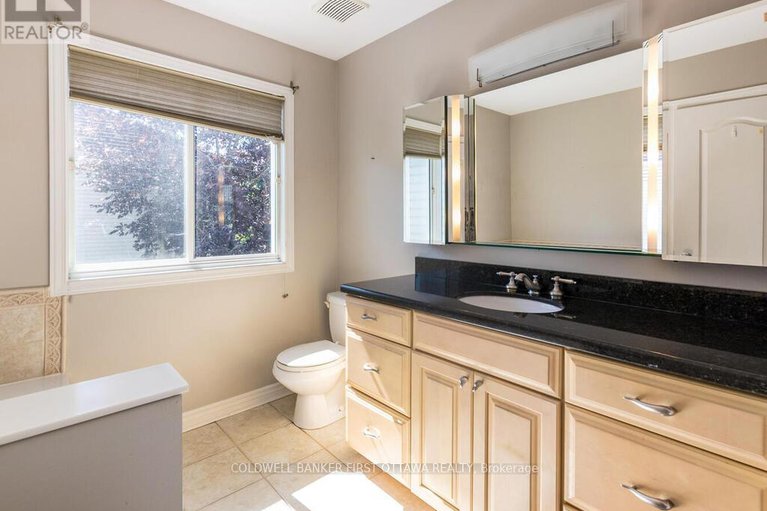 28819200/6101-arbourwood-drive/chapel-hill/ottawa/ontario/K1C7K7_24