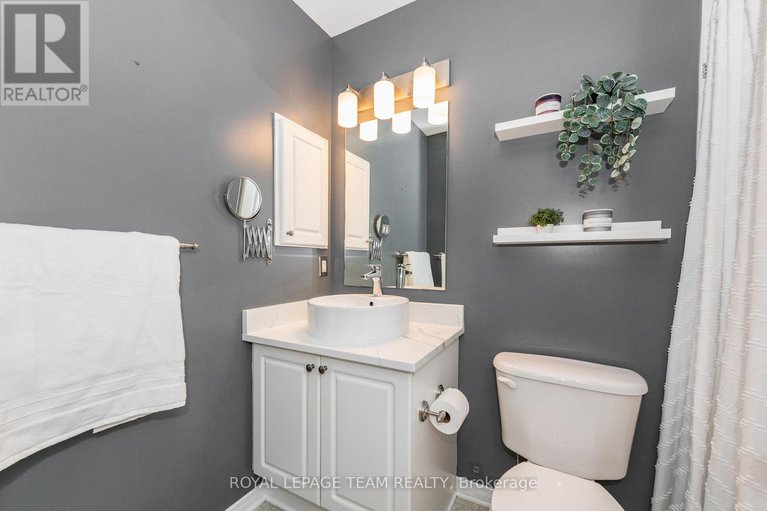 28579289/126-wharhol-private/westcliffe-estates/ottawa/ontario/K2H1G6_35
