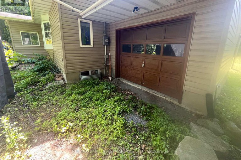 28751260/4960-county-rd-34-road/south-glengarry-charlottenburgh-twp/south-glengarry/ontario/K0C2J0_25