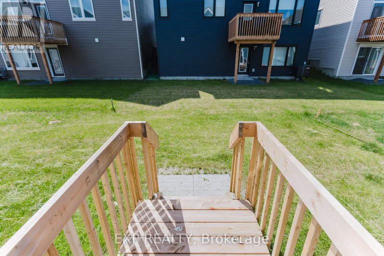 28468879/438-epoch-street/half-moon-bay/ottawa/ontario/K2J6X7_37