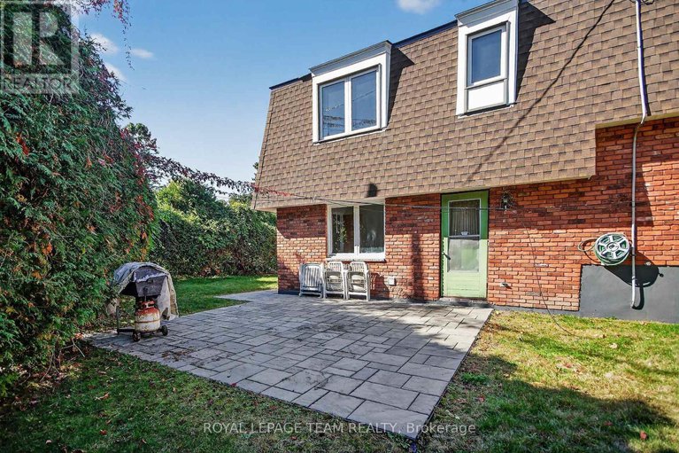 28961785/1900-southampton-court/braemar-park/ottawa/ontario/K2C0W3_31