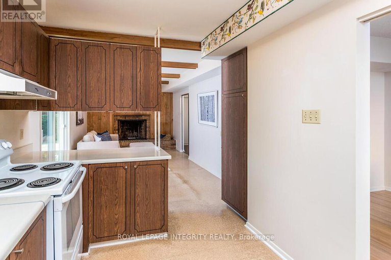 28854406/2150-dutton-crescent/beacon-hill-north/ottawa/ontario/K1J6K4_15