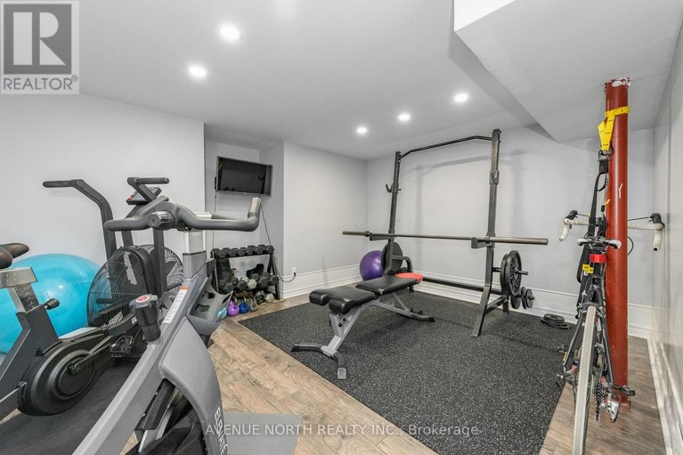 29648629/3028-courtyard-crescent/upper-hunt-club/ottawa/ontario/K1T3R7_40