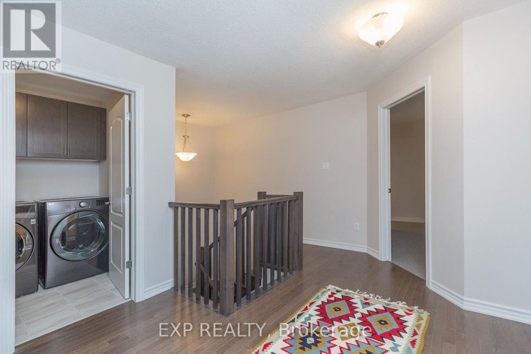 29619004/516-loury-row/orleans-village/ottawa/ontario/K1W0M7_11