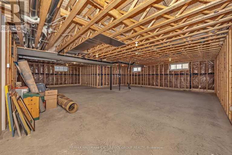 28322287/628-cobalt-street/clarencerockland-twp/clarence-rockland/ontario/K4K0L4_33