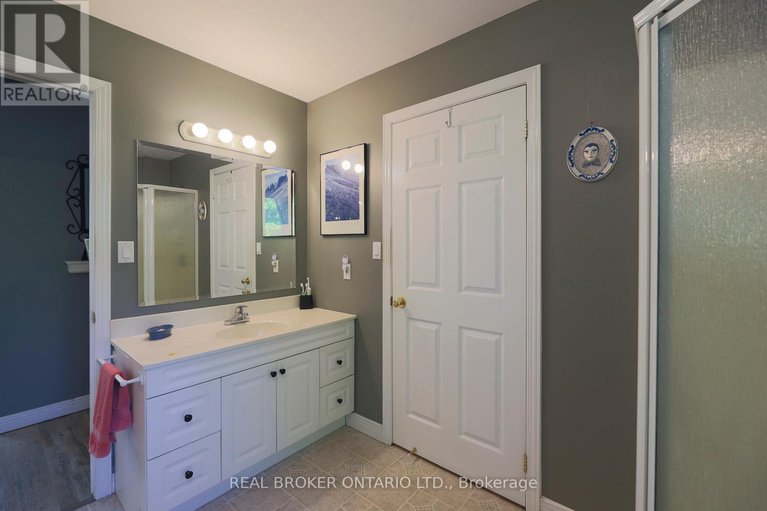 28906806/988-county-44-road/north-grenville-twp-kemptville-south/north-grenville/ontario/K0G1T0_17