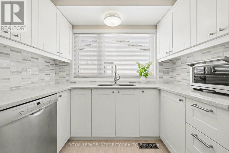 29358695/16-pebble-beach-court/stittsville-central/ottawa/ontario/K2S1B9_12