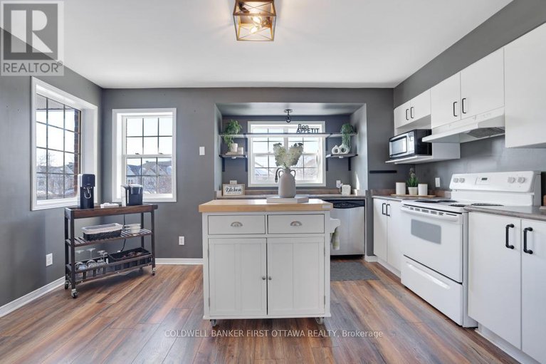 29433478/37-boulder-way/longfields/ottawa/ontario/K2J4R5_8