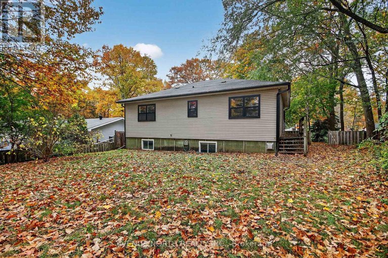 29034612/116-woods-road/constance-bay/ottawa/ontario/K0A3M0_4