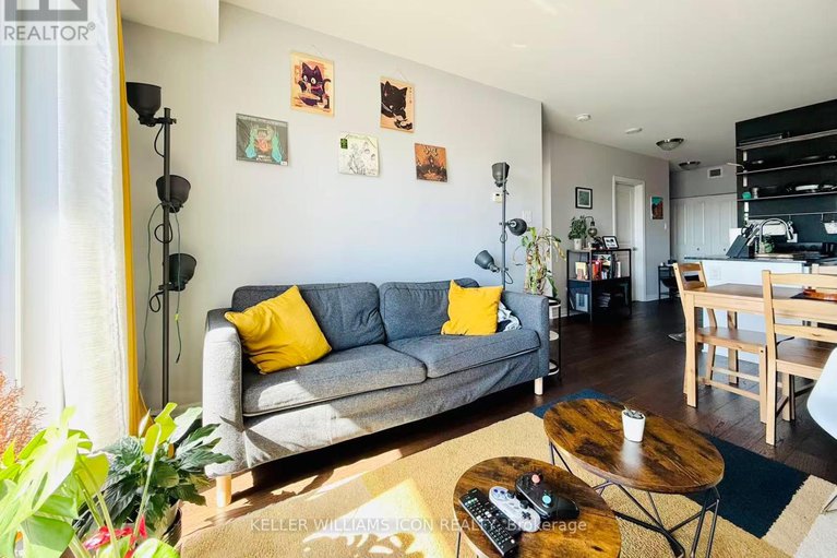 28953436/801-90-landry-street/vanier/ottawa/ontario/K1L0A9_13