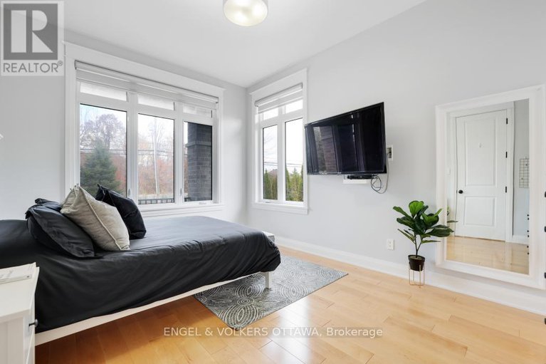 29037688/1296-bankfield-road/manotick-village-manotick-estates/ottawa/ontario/K4M1C4_27