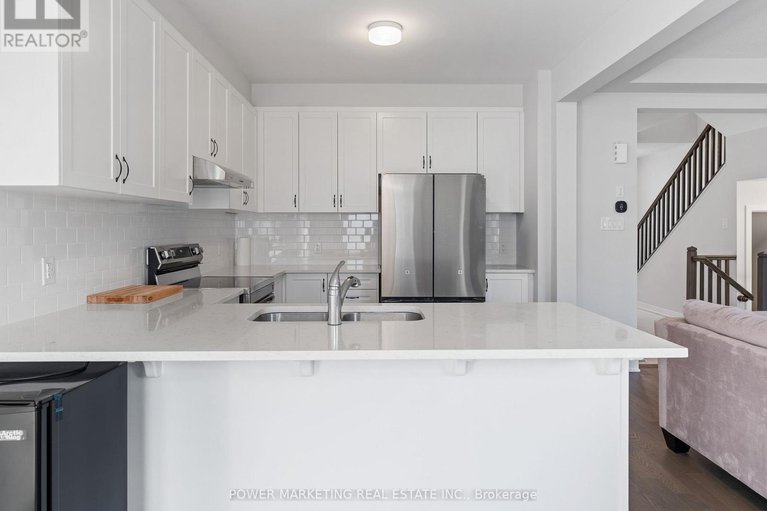 29190311/1017-curraglass-walk/stittsville-north/ottawa/ontario/K2S3A6_9