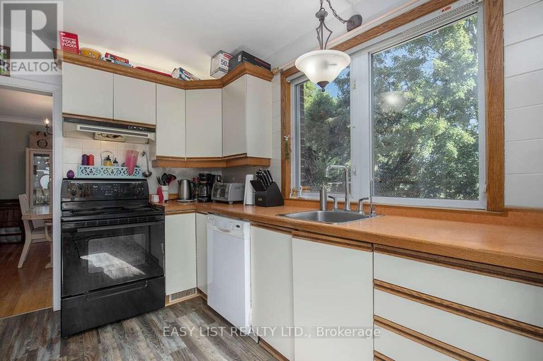27540685/271-mcarthur-avenue/vanier/ottawa/ontario/K1L6P3_12