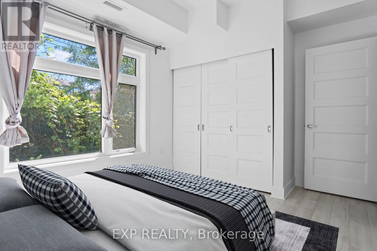 29397407/108-2785-baseline-road/redwood-park/ottawa/ontario/K2H0B7_8