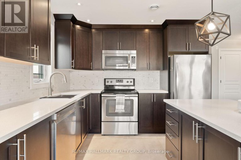 28499575/6-192-springbeauty-avenue/longfields/ottawa/ontario/K2J6B4_12