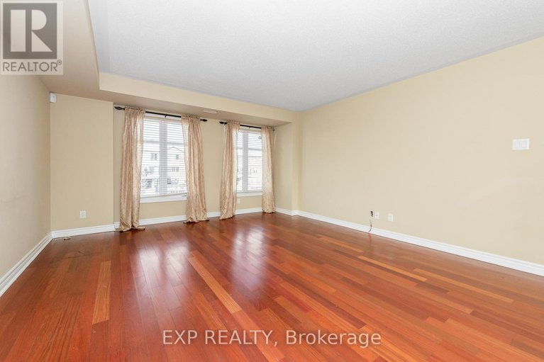 29282224/b-734-chapman-mills-drive/strandherd/ottawa/ontario/K2J3V2_10