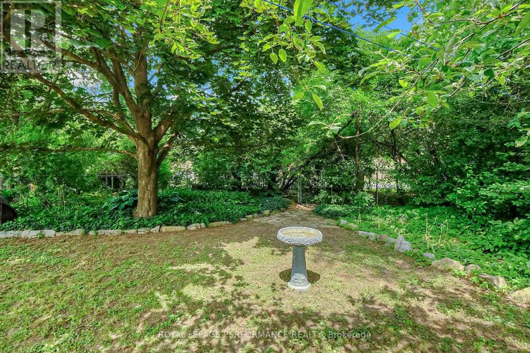 28506463/181-northwestern-avenue/ottawa-westtunneys-pasture/ottawa/ontario/K1Y0M1_6