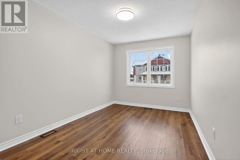 29406516/766-mayfly-crescent/half-moon-bay/ottawa/ontario/K2J6C7_36