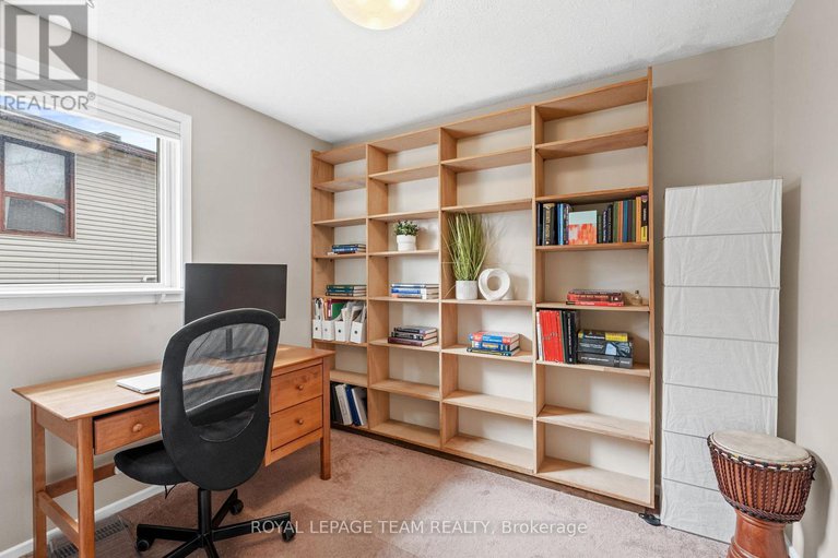 29124358/92-burnetts-grove-circle/pheasant-run/ottawa/ontario/K2J1N7_20