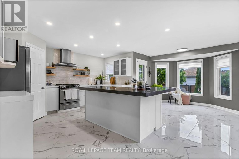 28384624/3728-mountain-meadows-crescent/riverside-southgloucester-glen/ottawa/ontario/K1V1V7_7