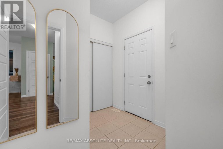 28578833/302-haliburton-heights/emerald-meadowstrailwest/ottawa/ontario/K2S1S3_28