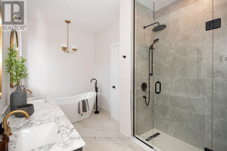 29386266/296-riverdale-avenue/old-ottawa-south/ottawa/ontario/K1S1R1_25